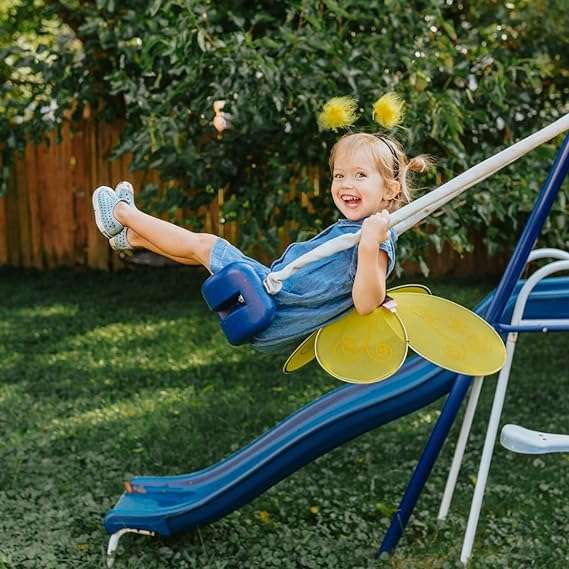 Great Pretenders Bumble Bee Wings with Headband, Yelow-Black (One Size) Dress-Up Play - 5